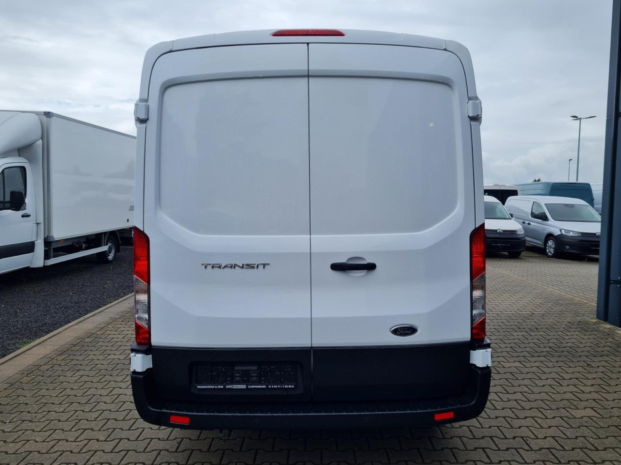 Mali kombi Ford Transit Kasten TDCi L2H2 Trend Klima Holzverkleid.: slika 7 Mali kombi Ford Transit Kasten TDCi L2H2 Trend Klima Holzverkleid.: slika 7