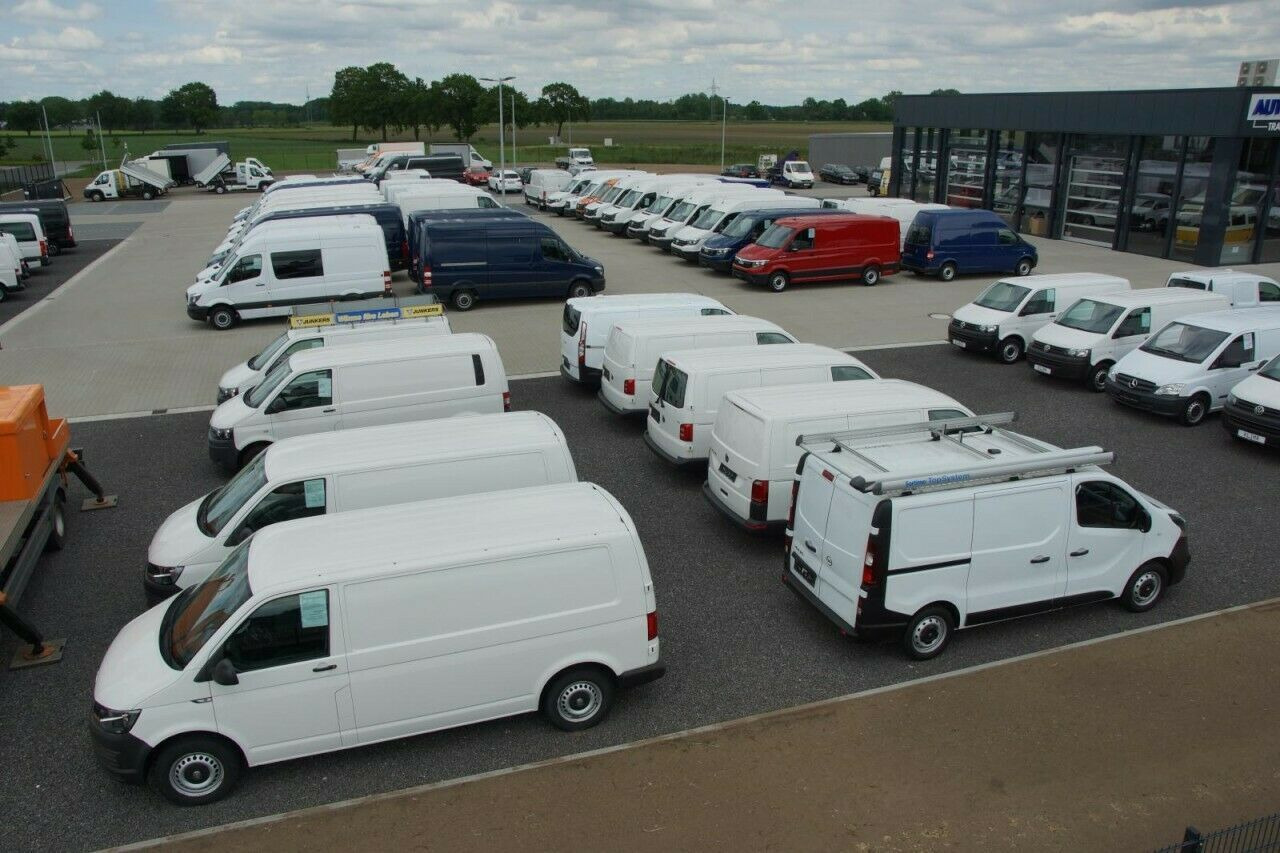 Dostavno vozilo sa zatvorenim sandukom Mercedes-Benz Sprinter 315 RWD Möbel Koffer LBW KLIMA TEMPOMAT: slika 15