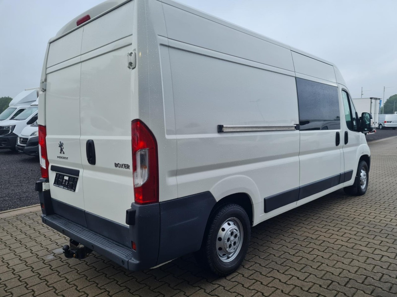 Peugeot Boxer Kasten L3H2 Doka 6-Sitze AHK PDC KLIMA - Mali kombi, Dostavno vozilo sa duplom kabinom: slika 4 Peugeot Boxer Kasten L3H2 Doka 6-Sitze AHK PDC KLIMA - Mali kombi, Dostavno vozilo sa duplom kabinom: slika 4