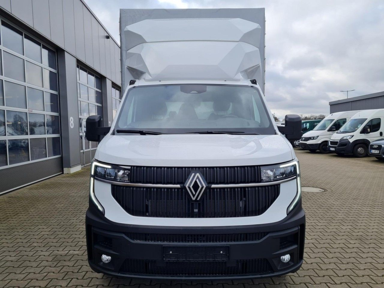 Renault Master 35 New Pritsche Plane 10 Paletten PDC TEM - Dostavno vozilo sa ceradom: slika 2 Renault Master 35 New Pritsche Plane 10 Paletten PDC TEM - Dostavno vozilo sa ceradom: slika 2