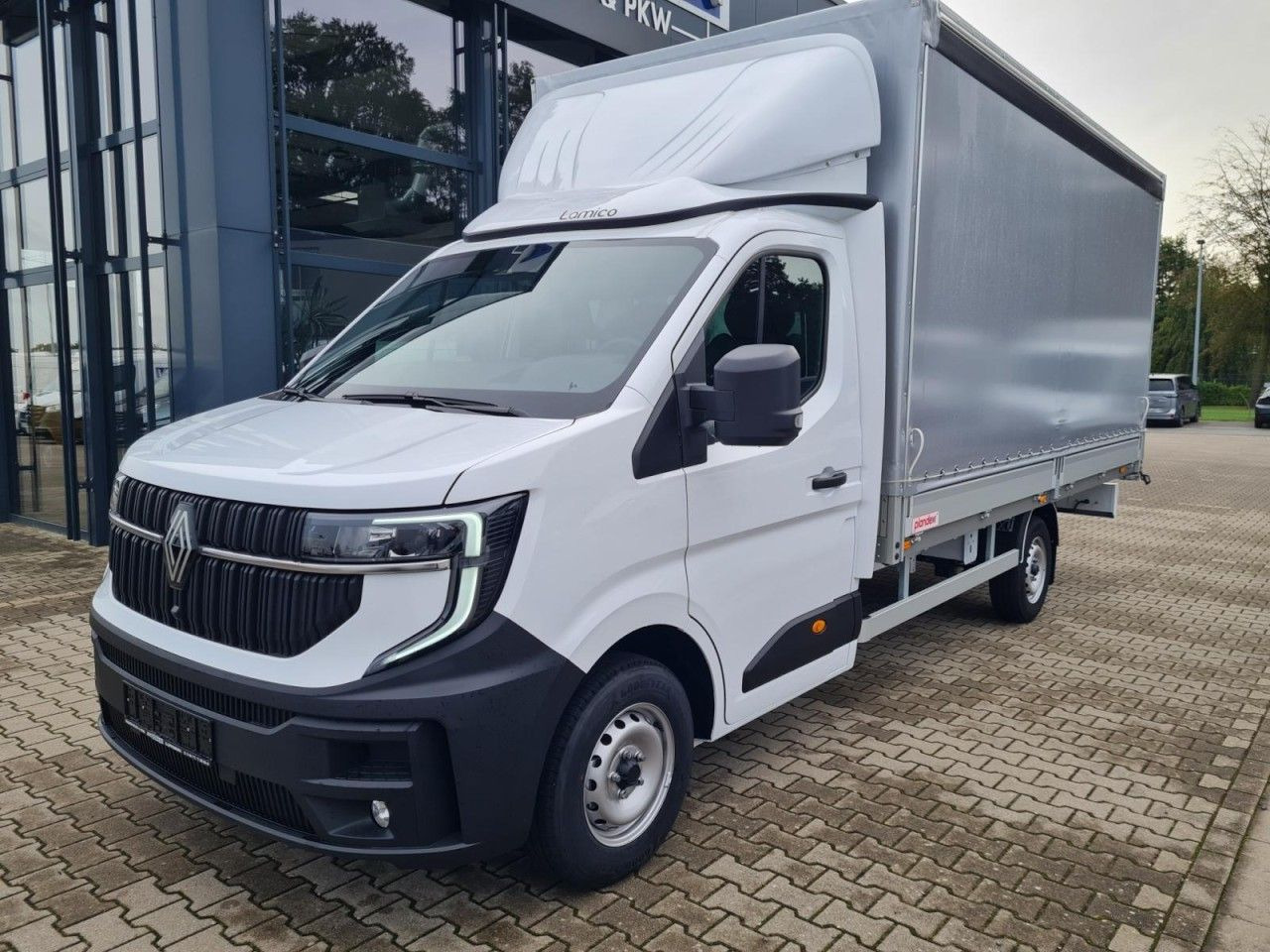 Renault Master 35 Pritsche Schiebe Plane dCi 170 10 Pal. - Dostavno vozilo sa ceradom: slika 2 Renault Master 35 Pritsche Schiebe Plane dCi 170 10 Pal. - Dostavno vozilo sa ceradom: slika 2
