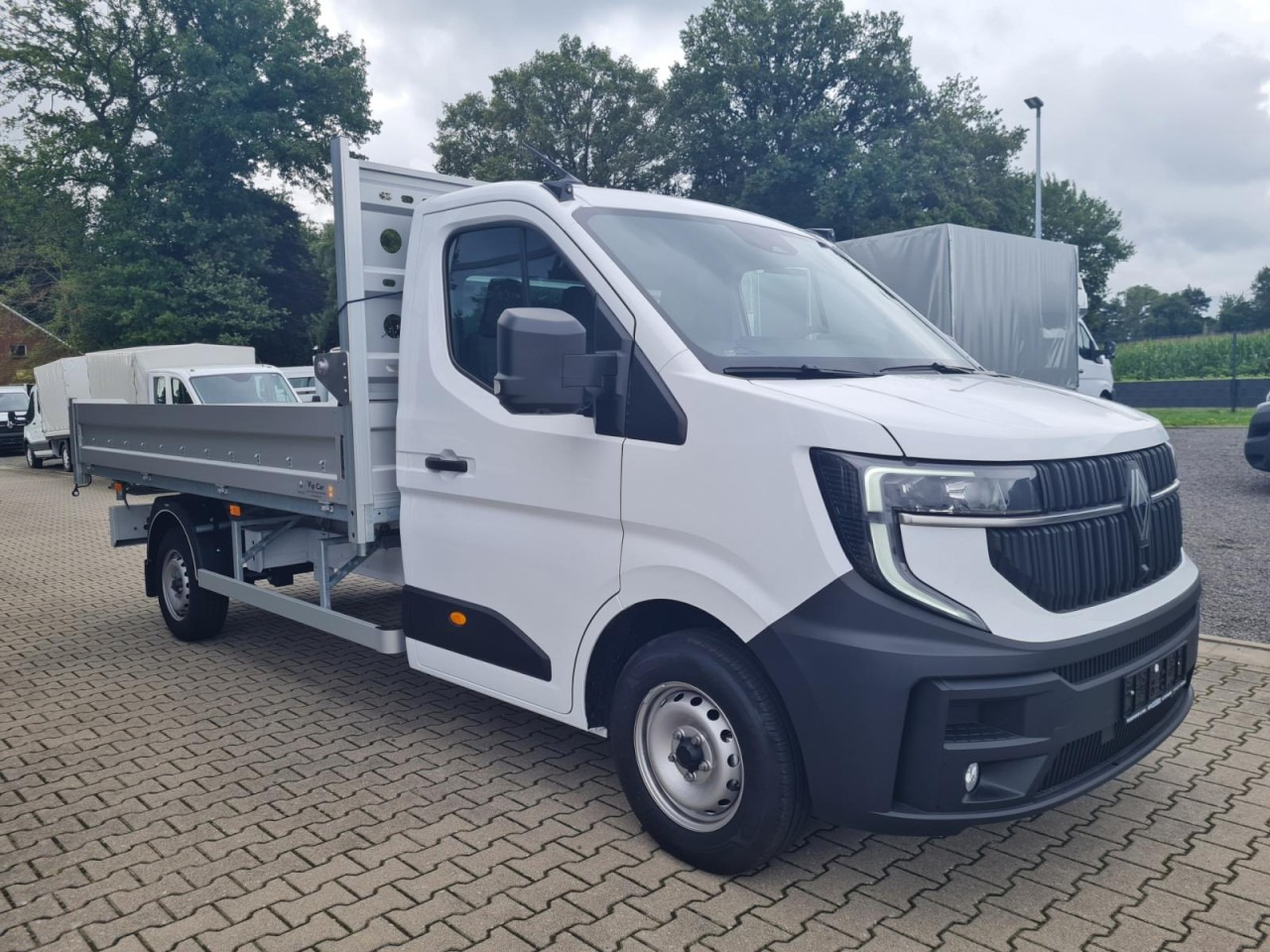 Renault Master New 35 3 Seiten Kipper Klima AHK - Dostavno vozilo kiper: slika 5 Renault Master New 35 3 Seiten Kipper Klima AHK - Dostavno vozilo kiper: slika 5