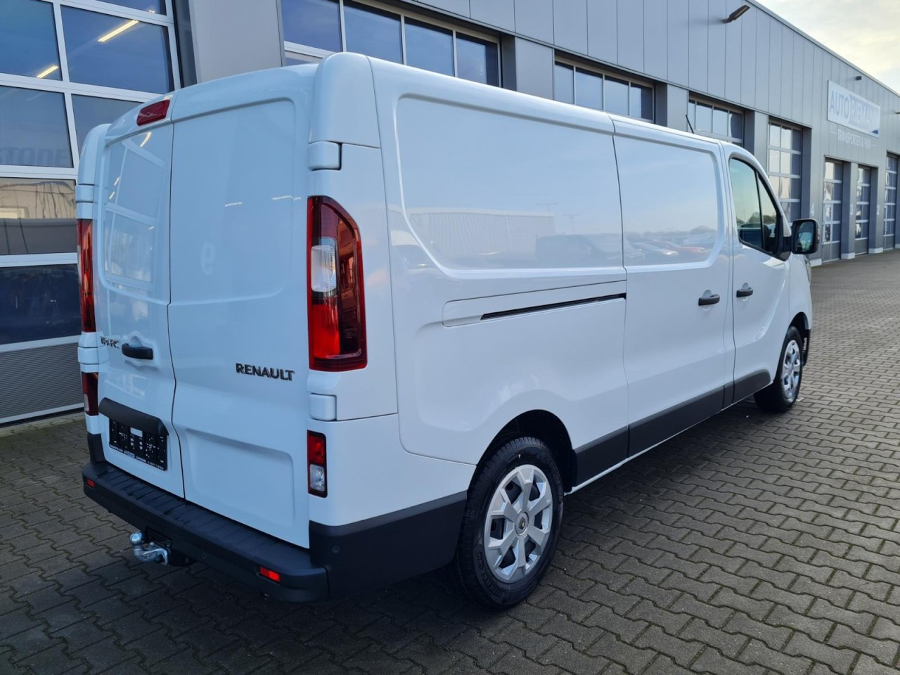 Renault Trafic Kasten L2 Advance AHK KLIMA LED PDC TEMPOMAT - Mali kombi: slika 4 Renault Trafic Kasten L2 Advance AHK KLIMA LED PDC TEMPOMAT - Mali kombi: slika 4