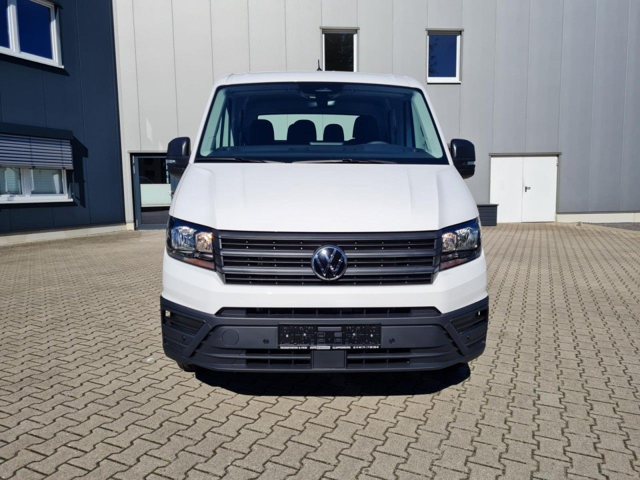 Volkswagen Crafter 35 DOKA 7-Sitze lang L4 KLIMA TEMPOMAT - Dostavno vozilo s ravnom platformom, Dostavno vozilo sa duplom kabinom: slika 2 Volkswagen Crafter 35 DOKA 7-Sitze lang L4 KLIMA TEMPOMAT - Dostavno vozilo s ravnom platformom, Dostavno vozilo sa duplom kabinom: slika 2