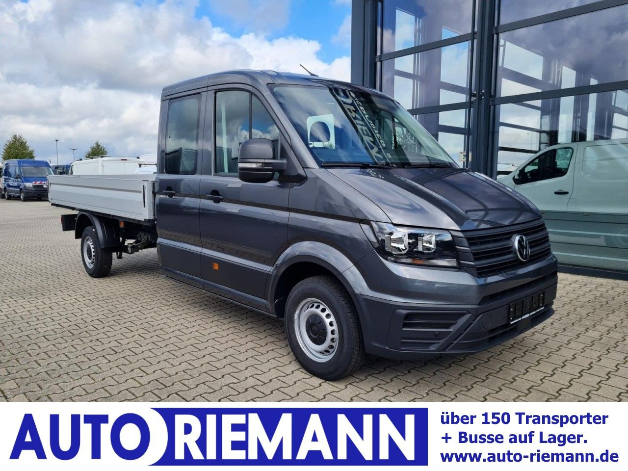 Volkswagen Crafter 35 Doka 7-Sitze MAXI L4 KLIMA TEMPOMAT - Dostavno vozilo s ravnom platformom, Dostavno vozilo sa duplom kabinom: slika 1 Volkswagen Crafter 35 Doka 7-Sitze MAXI L4 KLIMA TEMPOMAT - Dostavno vozilo s ravnom platformom, Dostavno vozilo sa duplom kabinom: slika 1