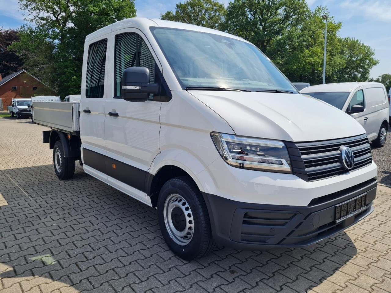 Volkswagen Crafter 35 Doka TDI MR LED KLIMA - Dostavno vozilo s ravnom platformom, Dostavno vozilo sa duplom kabinom: slika 3 Volkswagen Crafter 35 Doka TDI MR LED KLIMA - Dostavno vozilo s ravnom platformom, Dostavno vozilo sa duplom kabinom: slika 3
