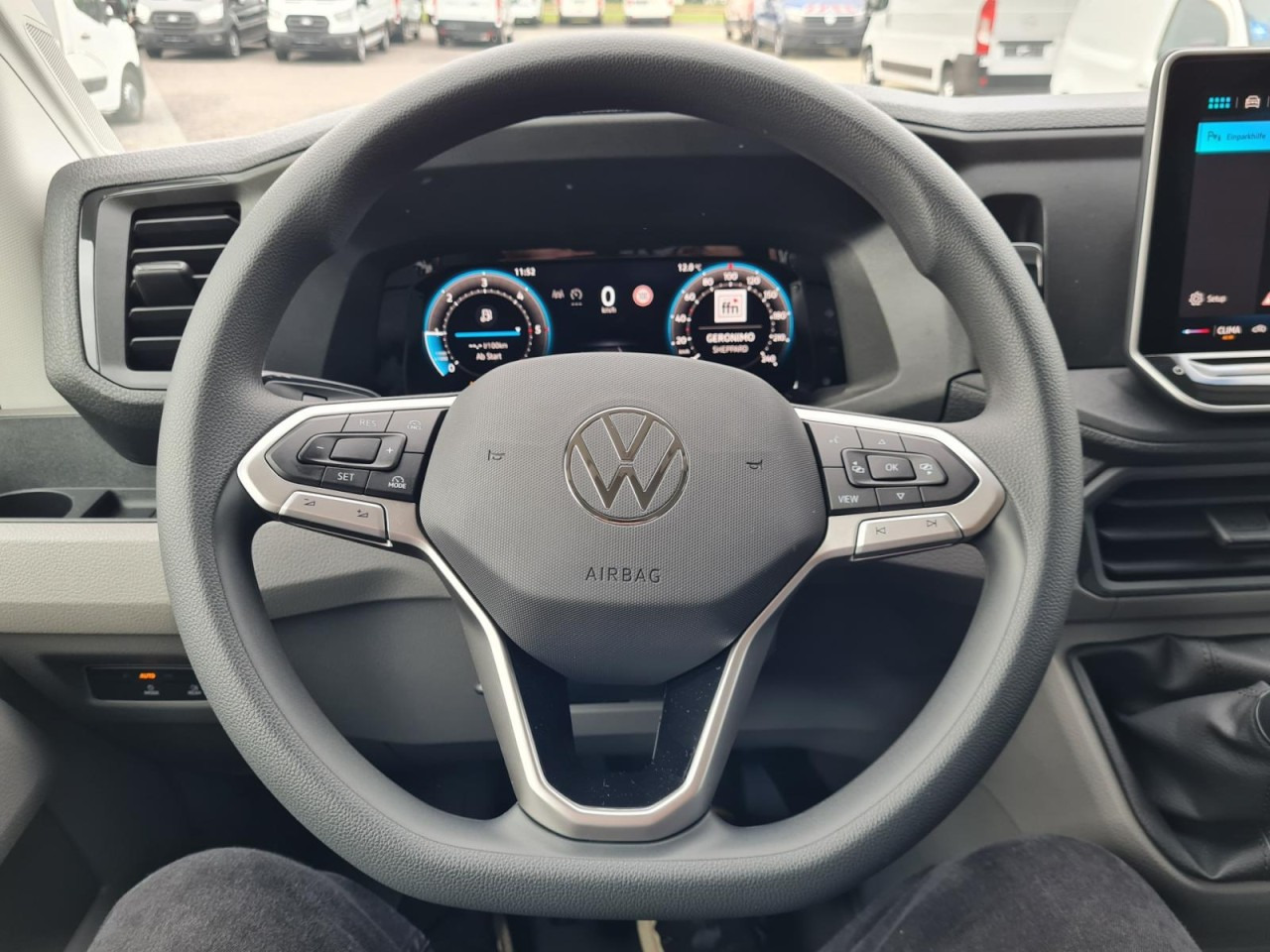 Volkswagen Crafter 35 Doka TDI Pritsche L4 AHK Komfortsitz - Dostavno vozilo s ravnom platformom, Dostavno vozilo sa duplom kabinom: slika 5 Volkswagen Crafter 35 Doka TDI Pritsche L4 AHK Komfortsitz - Dostavno vozilo s ravnom platformom, Dostavno vozilo sa duplom kabinom: slika 5