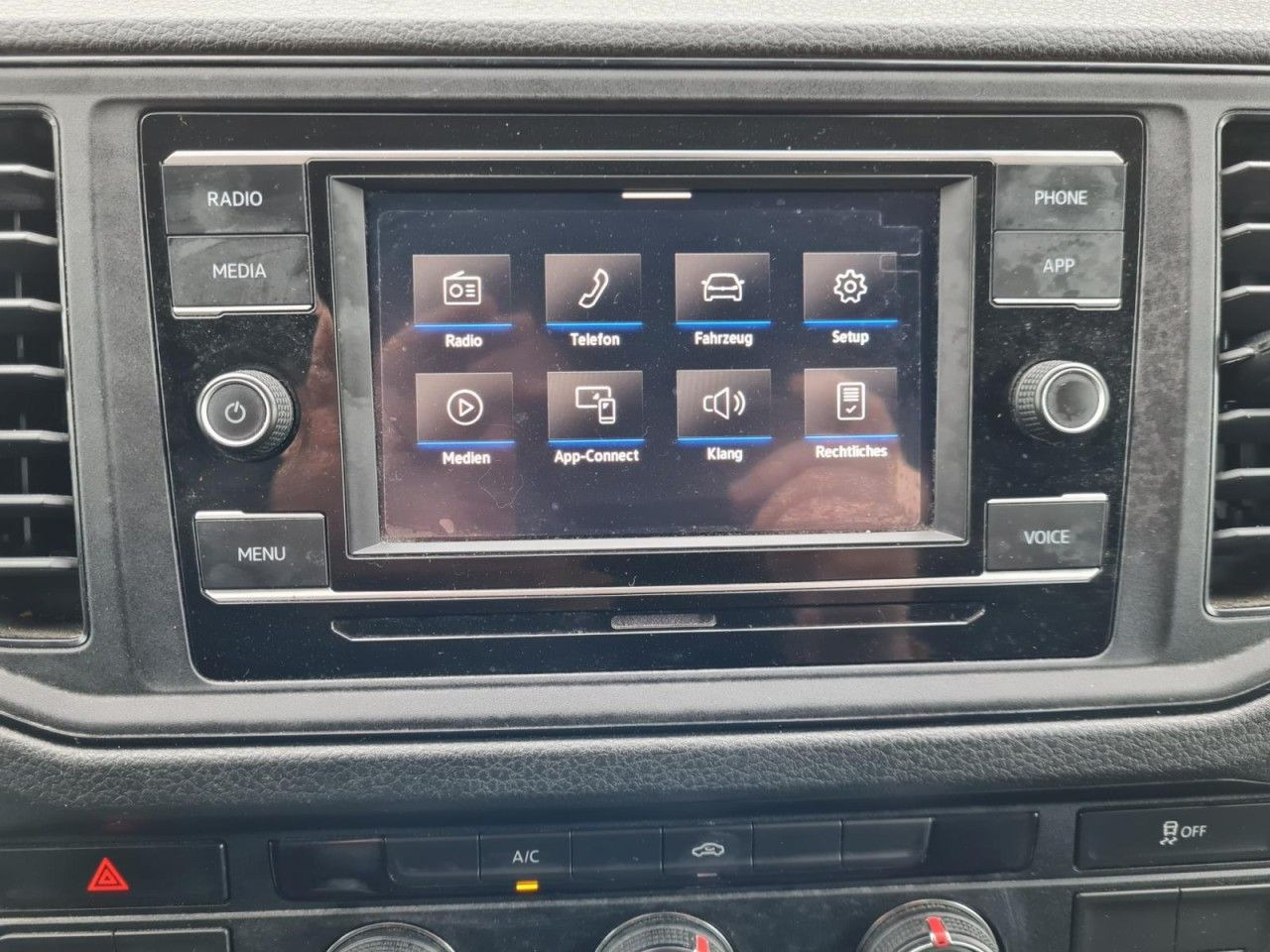 Lizing  Volkswagen Crafter 35 Kasten 4MOTION L4H3 Plus Doka 7-Sitze Volkswagen Crafter 35 Kasten 4MOTION L4H3 Plus Doka 7-Sitze: slika 15