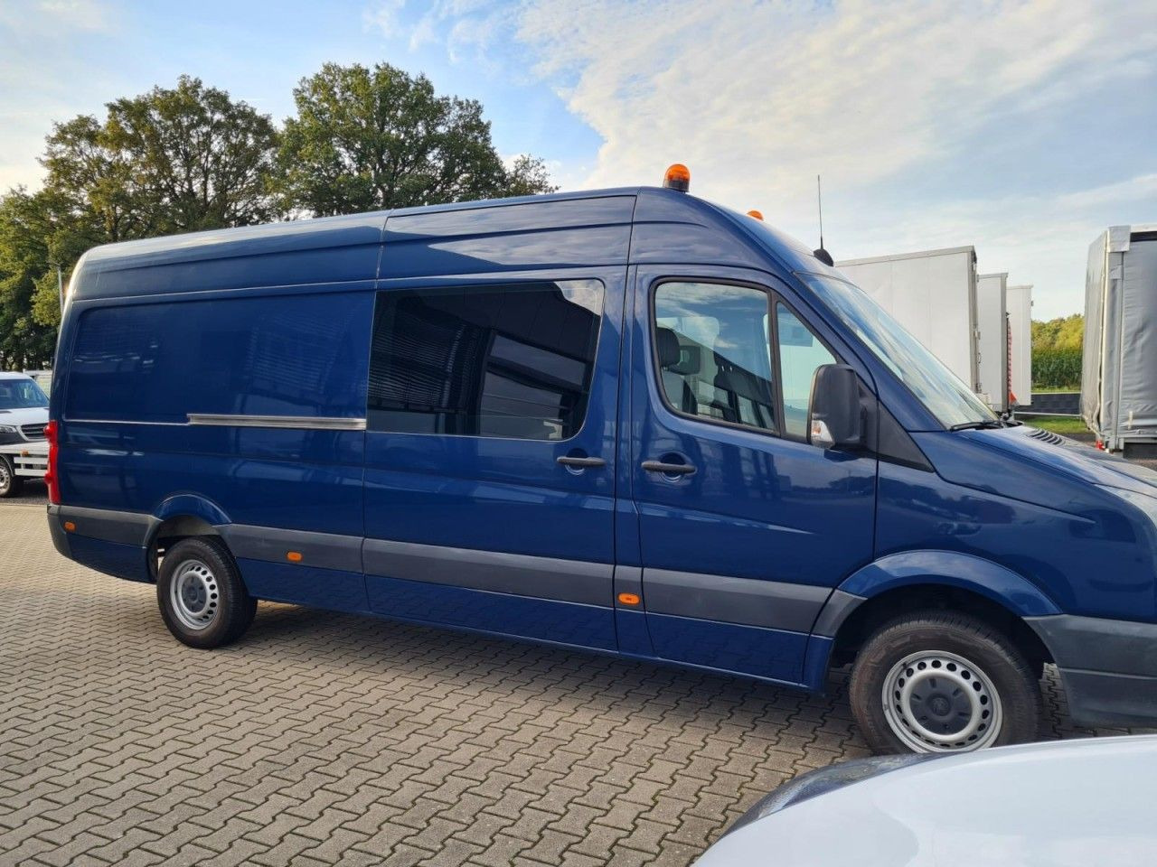 Volkswagen Crafter 35 Kasten Doka 5 Sitze AHK 3.5to REGALSY - Furgon, Dostavno vozilo sa duplom kabinom: slika 3 Volkswagen Crafter 35 Kasten Doka 5 Sitze AHK 3.5to REGALSY - Furgon, Dostavno vozilo sa duplom kabinom: slika 3