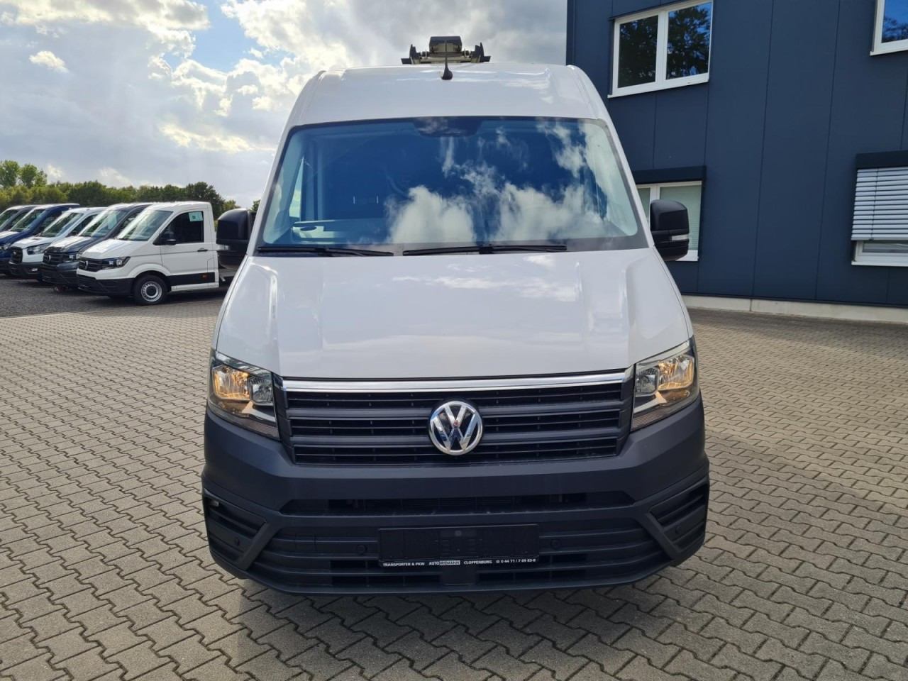 Volkswagen Crafter 35 Kasten L3H2 KAMERA KLIMA NAVI REGALE - Furgon: slika 2 Volkswagen Crafter 35 Kasten L3H2 KAMERA KLIMA NAVI REGALE - Furgon: slika 2