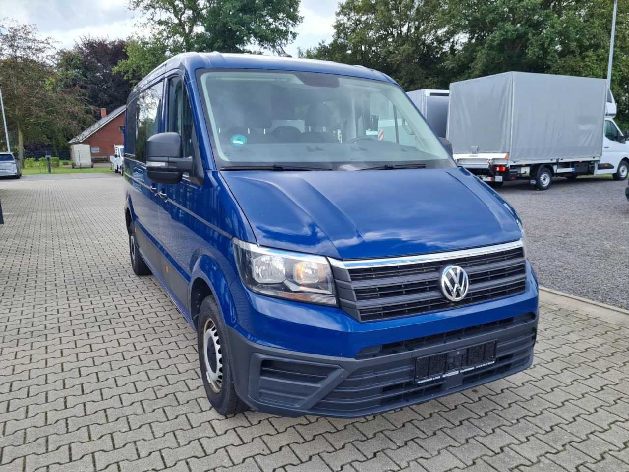 Volkswagen Crafter 35 Kasten Plus Doka mixto NAVI AHK 6 Sitzer - Furgon, Dostavno vozilo sa duplom kabinom: slika 2 Volkswagen Crafter 35 Kasten Plus Doka mixto NAVI AHK 6 Sitzer - Furgon, Dostavno vozilo sa duplom kabinom: slika 2