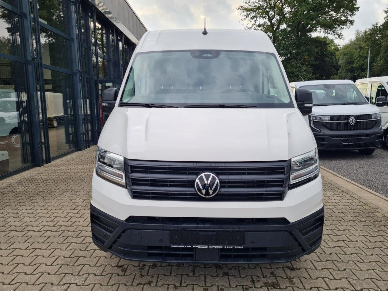Volkswagen Crafter 35 Kasten TDI L3H3 LED TEMPOMAT AUTOMATI - Furgon: slika 2 Volkswagen Crafter 35 Kasten TDI L3H3 LED TEMPOMAT AUTOMATI - Furgon: slika 2