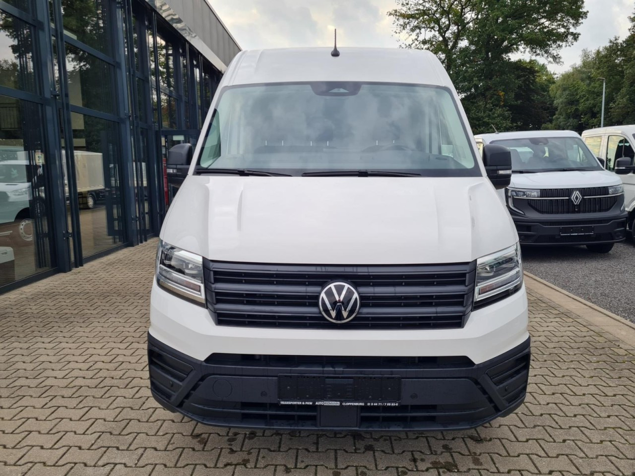 Volkswagen Crafter 35 Kasten TDI L3H3 LED TEMPOMAT AUTOMATIK - Furgon: slika 2 Volkswagen Crafter 35 Kasten TDI L3H3 LED TEMPOMAT AUTOMATIK - Furgon: slika 2