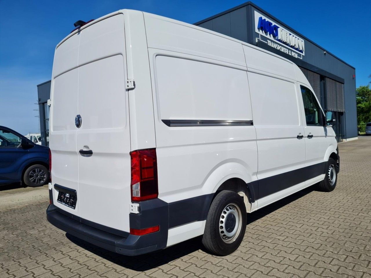 Volkswagen Crafter 35 Kasten TDI L3H3 MR Kamera Verkleidung - Furgon: slika 4 Volkswagen Crafter 35 Kasten TDI L3H3 MR Kamera Verkleidung - Furgon: slika 4