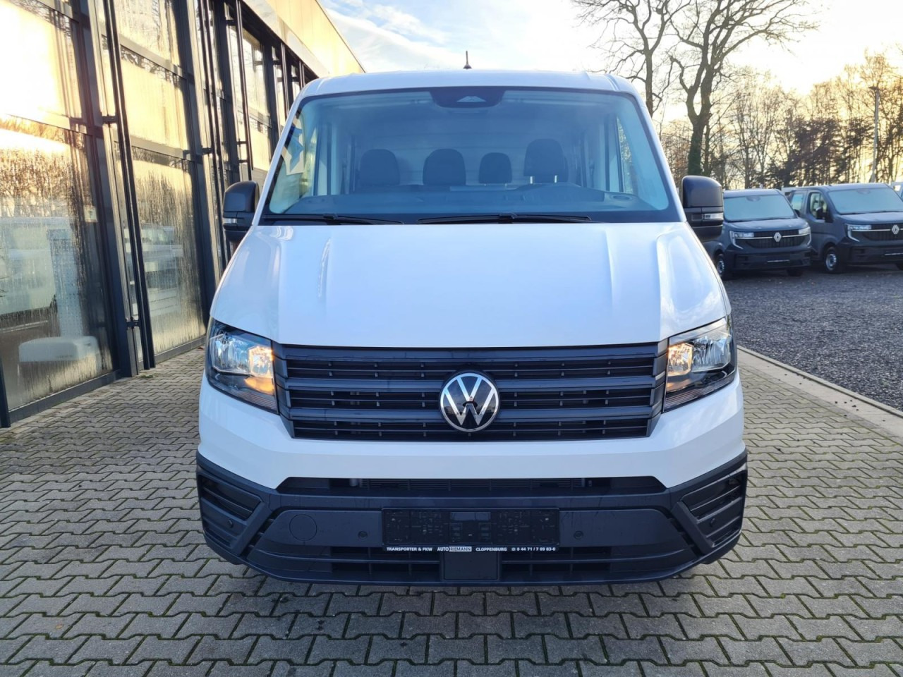Volkswagen Crafter 35 Pritsche Doka TDI L4 KLIMA PDC TEMPOMAT - Dostavno vozilo s ravnom platformom, Dostavno vozilo sa duplom kabinom: slika 2 Volkswagen Crafter 35 Pritsche Doka TDI L4 KLIMA PDC TEMPOMAT - Dostavno vozilo s ravnom platformom, Dostavno vozilo sa duplom kabinom: slika 2
