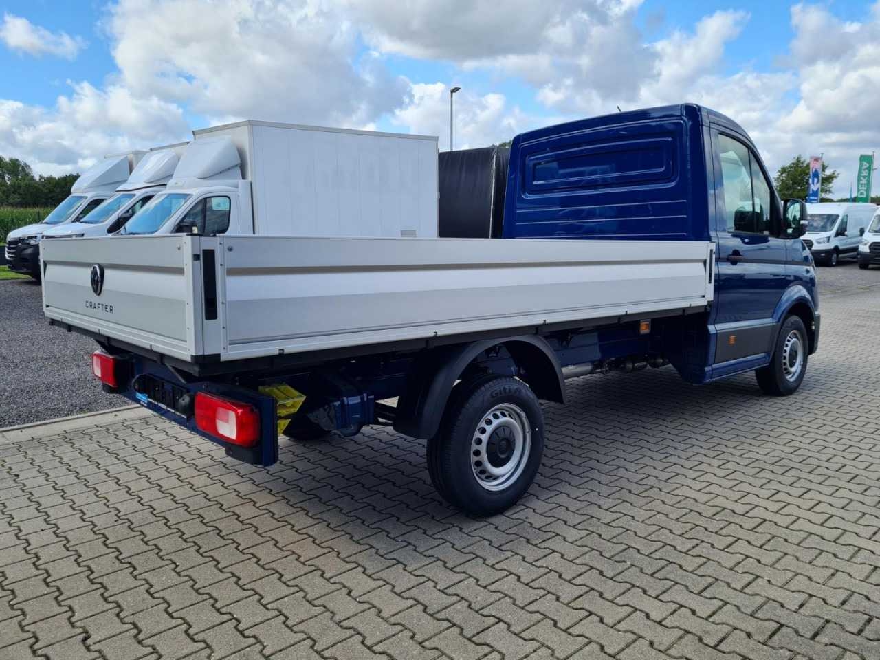 Volkswagen Crafter 35 Pritsche TDI L3 KLIMA TEMPOMAT 3 Sitzer - Dostavno vozilo s ravnom platformom: slika 4 Volkswagen Crafter 35 Pritsche TDI L3 KLIMA TEMPOMAT 3 Sitzer - Dostavno vozilo s ravnom platformom: slika 4