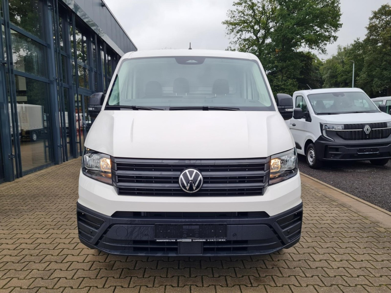 Volkswagen Crafter 35 Pritsche TDI Pritsche L4 KLIMA TEMPOMAT - Dostavno vozilo s ravnom platformom: slika 2 Volkswagen Crafter 35 Pritsche TDI Pritsche L4 KLIMA TEMPOMAT - Dostavno vozilo s ravnom platformom: slika 2