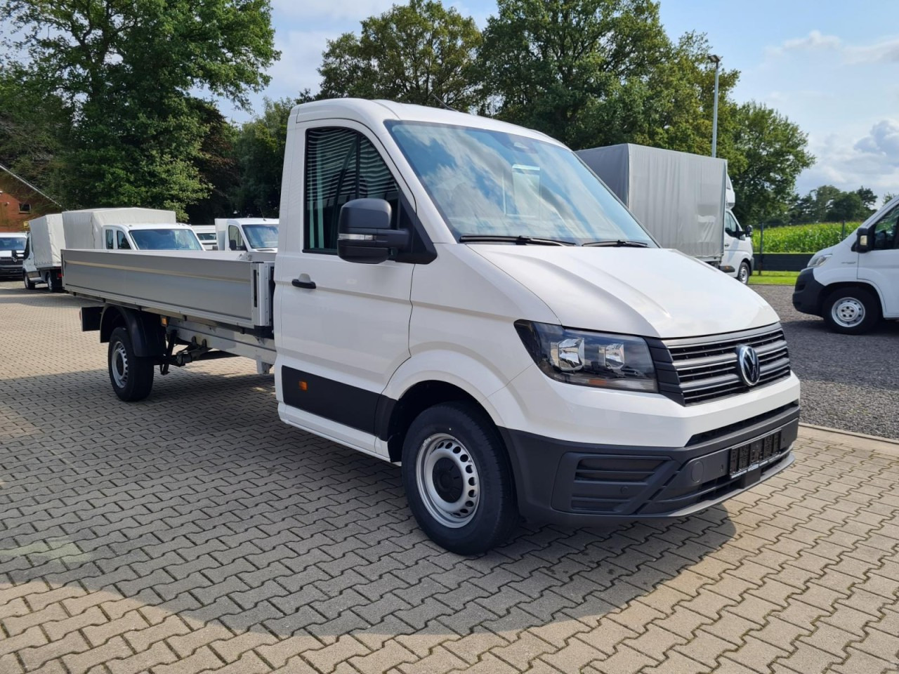 Volkswagen Crafter 35 Pritsche TDi L4 lang KLIMA TEMPOMAT - Dostavno vozilo s ravnom platformom: slika 3 Volkswagen Crafter 35 Pritsche TDi L4 lang KLIMA TEMPOMAT - Dostavno vozilo s ravnom platformom: slika 3
