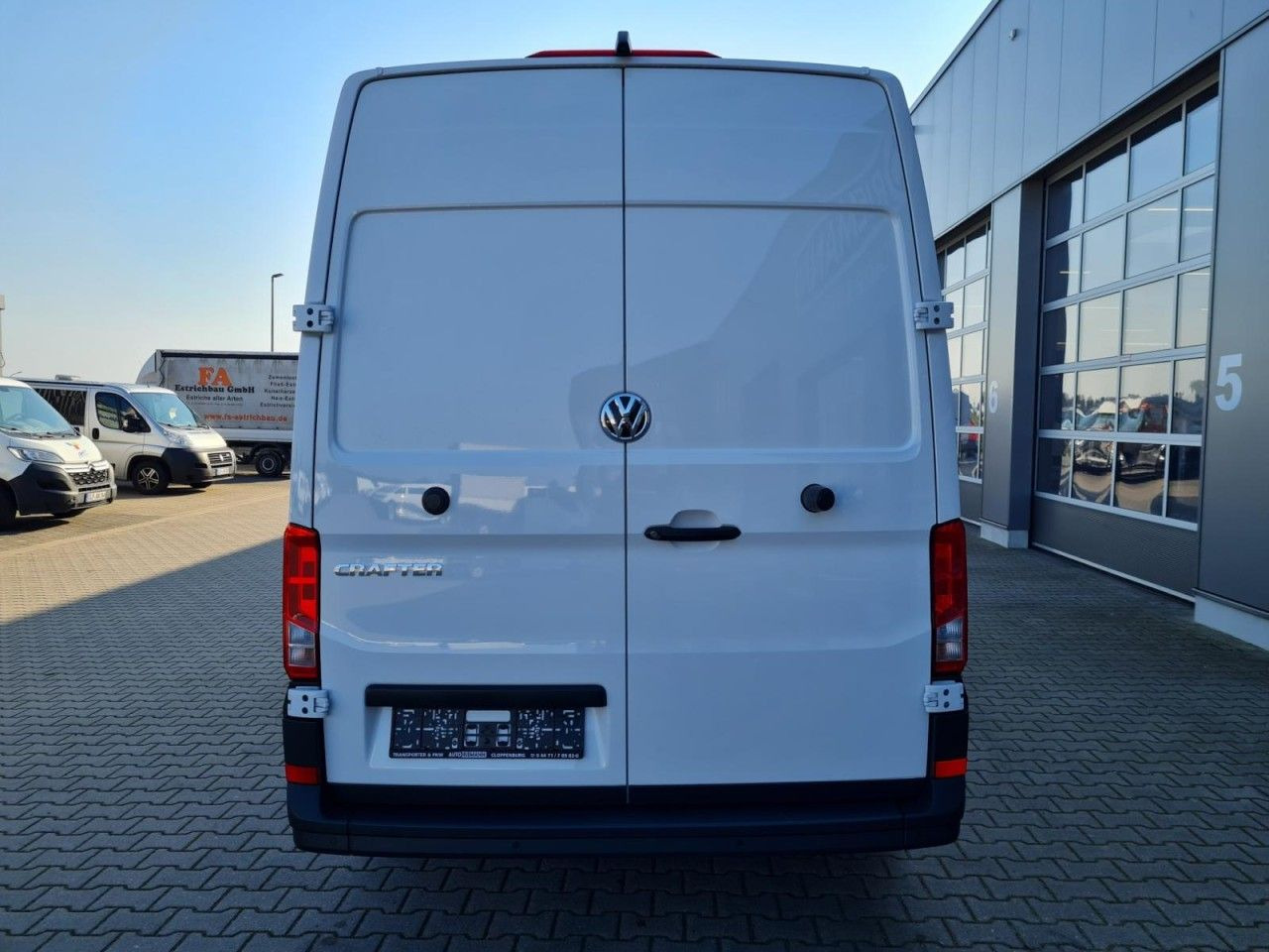 Volkswagen Crafter Kasten MR L3H3 KLIMA TEMPOMAT Mod. 25 - Mali kombi: slika 5 Volkswagen Crafter Kasten MR L3H3 KLIMA TEMPOMAT Mod. 25 - Mali kombi: slika 5