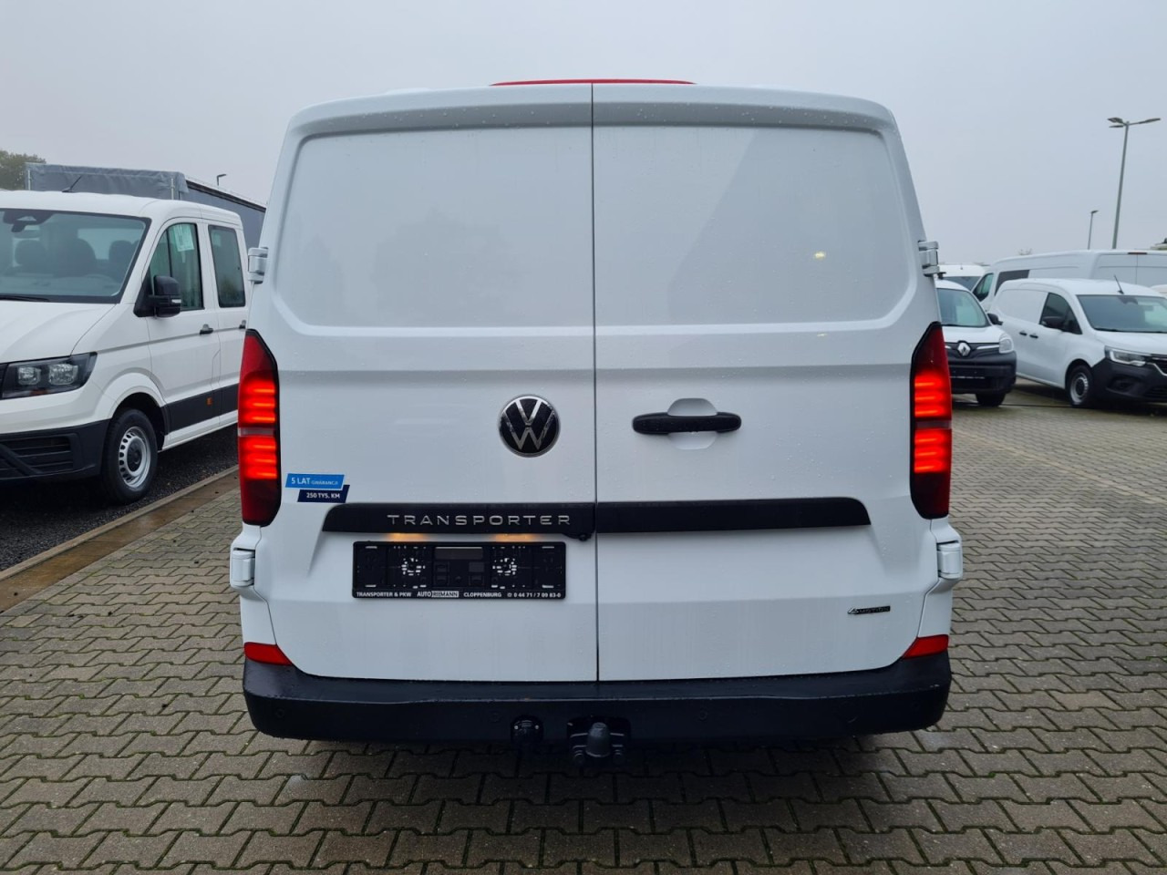 Volkswagen T7 Transporter Kasten TDI 4Motion LR L2H1 LED AUTOM. - Mali kombi: slika 5 Volkswagen T7 Transporter Kasten TDI 4Motion LR L2H1 LED AUTOM. - Mali kombi: slika 5