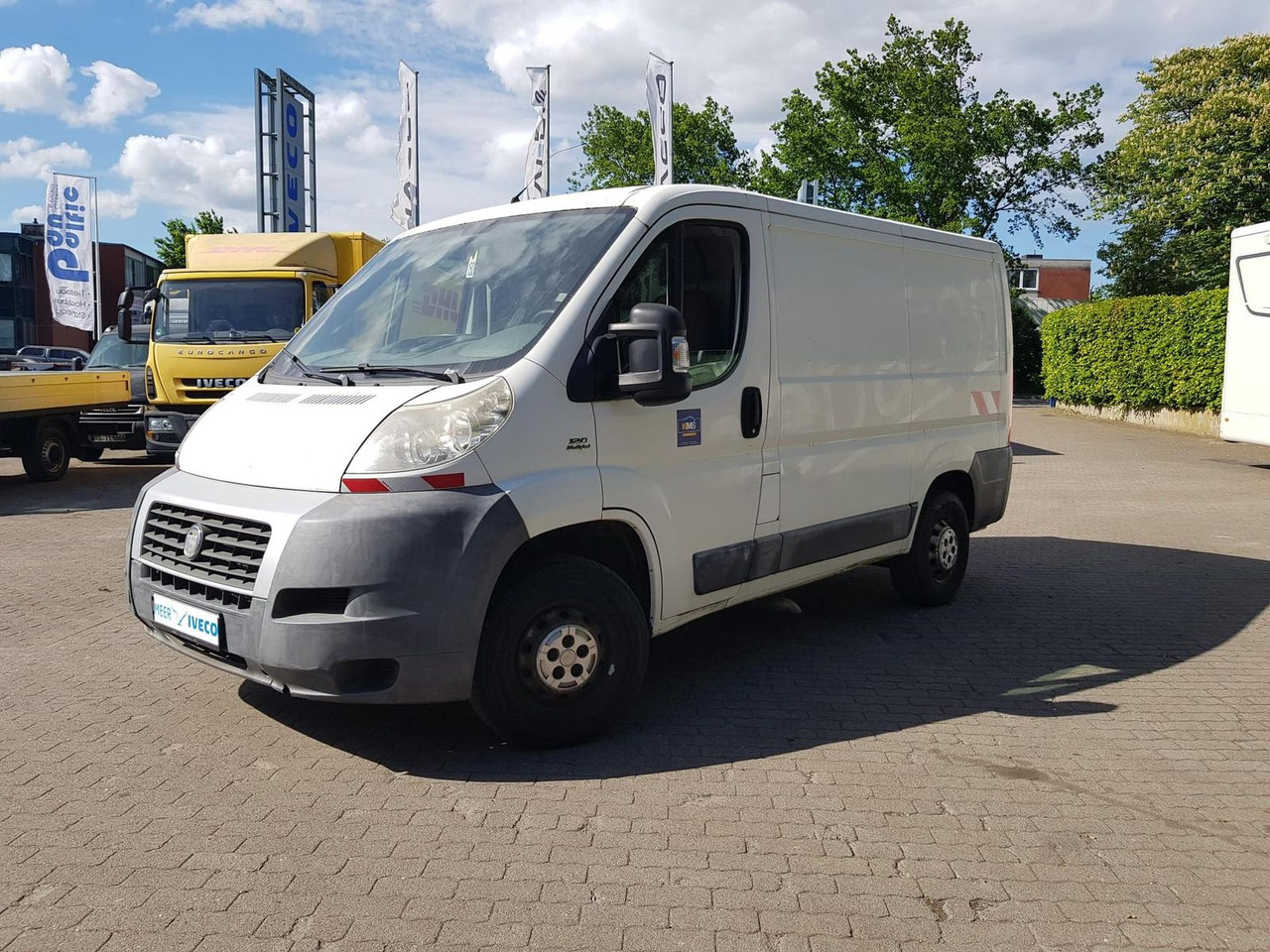 Fiat Ducato Kastenwagen 120 MULTIJET Radio+AHK 88... - Mali kombi: slika 1 Fiat Ducato Kastenwagen 120 MULTIJET Radio+AHK 88... - Mali kombi: slika 1