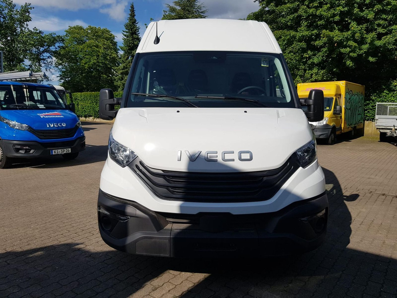 Furgon Iveco Daily 35S14A8 V Y mit Rückfahrkamera und Radi...: slika 9 Furgon Iveco Daily 35S14A8 V Y mit Rückfahrkamera und Radi...: slika 9