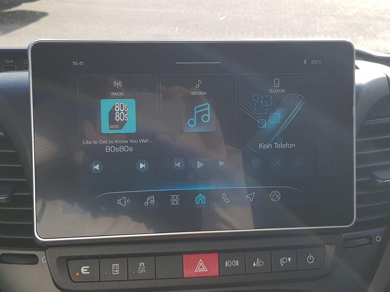 Dostavno vozilo s ravnom platformom Iveco Daily 35S14HA8  Pritsche AHK 100 kW (136 PS),...: slika 15