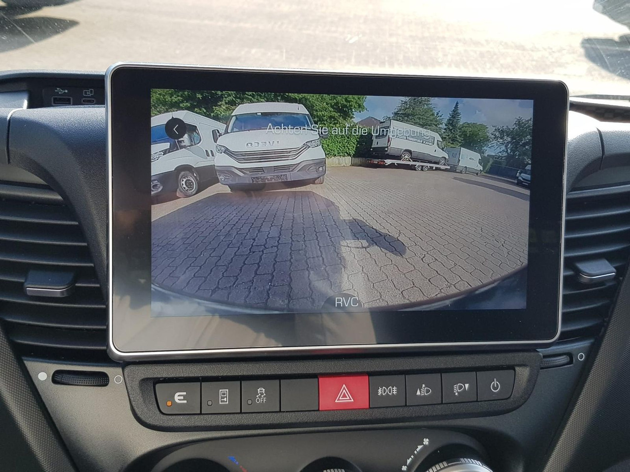 Dostavno vozilo s ravnom platformom Iveco Daily 35S14HA8  Pritsche AHK 100 kW (136 PS),...: slika 16