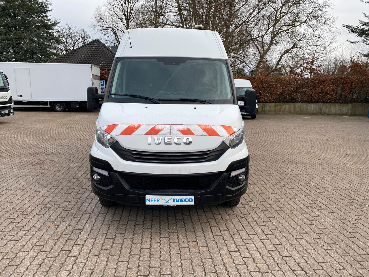 Iveco Daily 50C18HA8V 3520L *AHK* KLIMA*Sitzheizung... - Furgon: slika 2 Iveco Daily 50C18HA8V 3520L *AHK* KLIMA*Sitzheizung... - Furgon: slika 2
