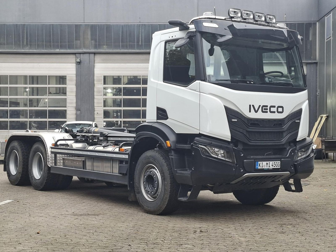 Iveco X-Way AD300X46Z/P HR OFF MEILER ABROLLKIPPER ... - Istovarivač: slika 1 Iveco X-Way AD300X46Z/P HR OFF MEILER ABROLLKIPPER ... - Istovarivač: slika 1