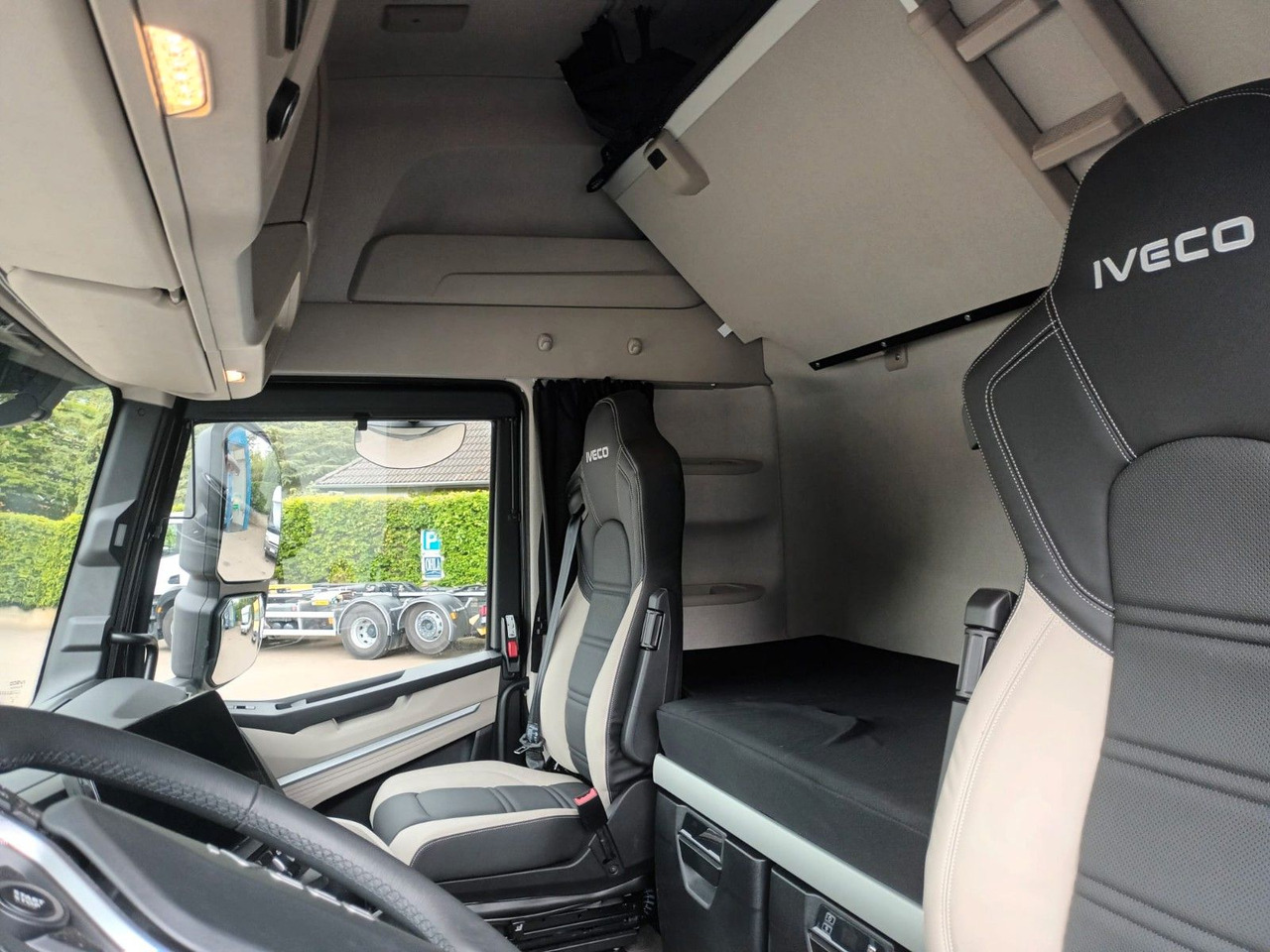 Tegljač Iveco S-Way SZM 500PS 18-20t zGG. ohne Hydraulik: slika 9 Tegljač Iveco S-Way SZM 500PS 18-20t zGG. ohne Hydraulik: slika 9