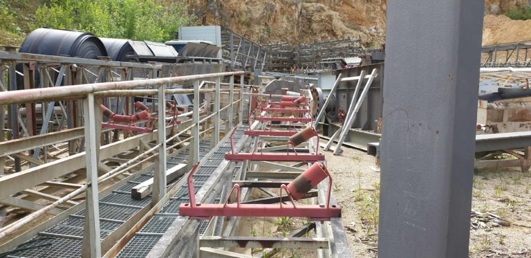 Approx. 440 m Landbänder / Country conveyor belts - Trakasti transporter: slika 1 Approx. 440 m Landbänder / Country conveyor belts - Trakasti transporter: slika 1