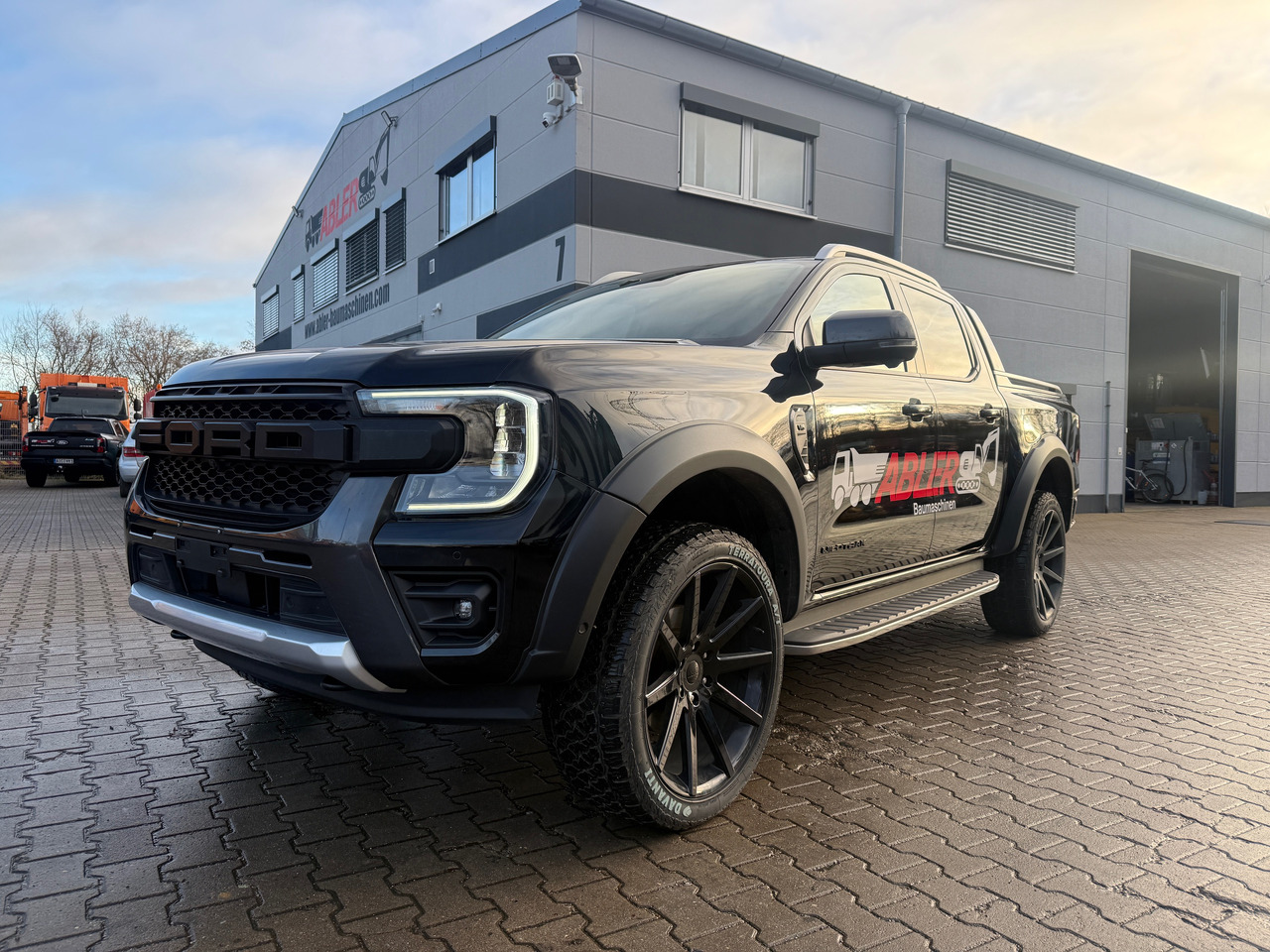 Ford Ranger Wildtrak 3.0 V6 Raptor Optik VOLL - Automobil: slika 3 Ford Ranger Wildtrak 3.0 V6 Raptor Optik VOLL - Automobil: slika 3