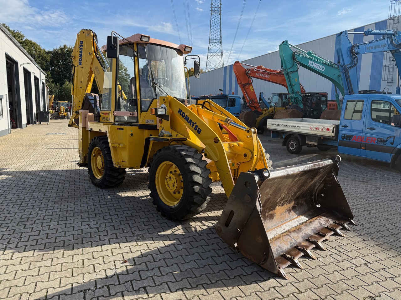 Komatsu WB98A-2 Baggerlader SW - Bager utovarivač: slika 4 Komatsu WB98A-2 Baggerlader SW - Bager utovarivač: slika 4