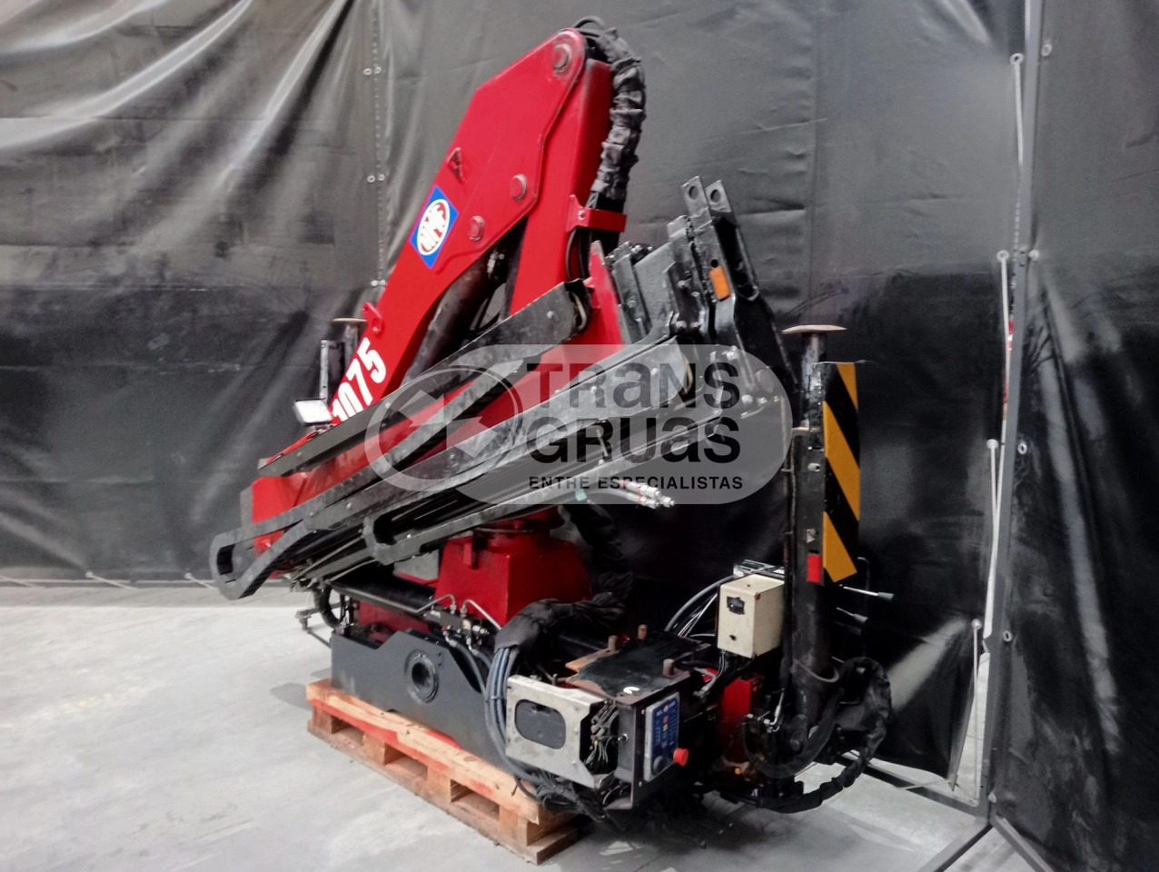 Grúa HMF 1075 K3 - Kran za kamion za Kamion: slika 3 Grúa HMF 1075 K3 - Kran za kamion za Kamion: slika 3