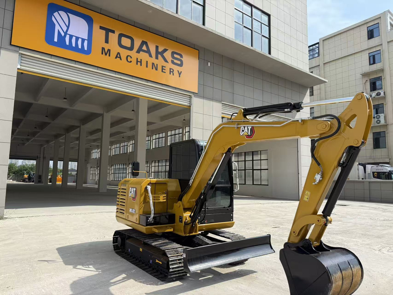 CATERPILLAR 305.5E2 - Mini bager: slika 2 CATERPILLAR 305.5E2 - Mini bager: slika 2