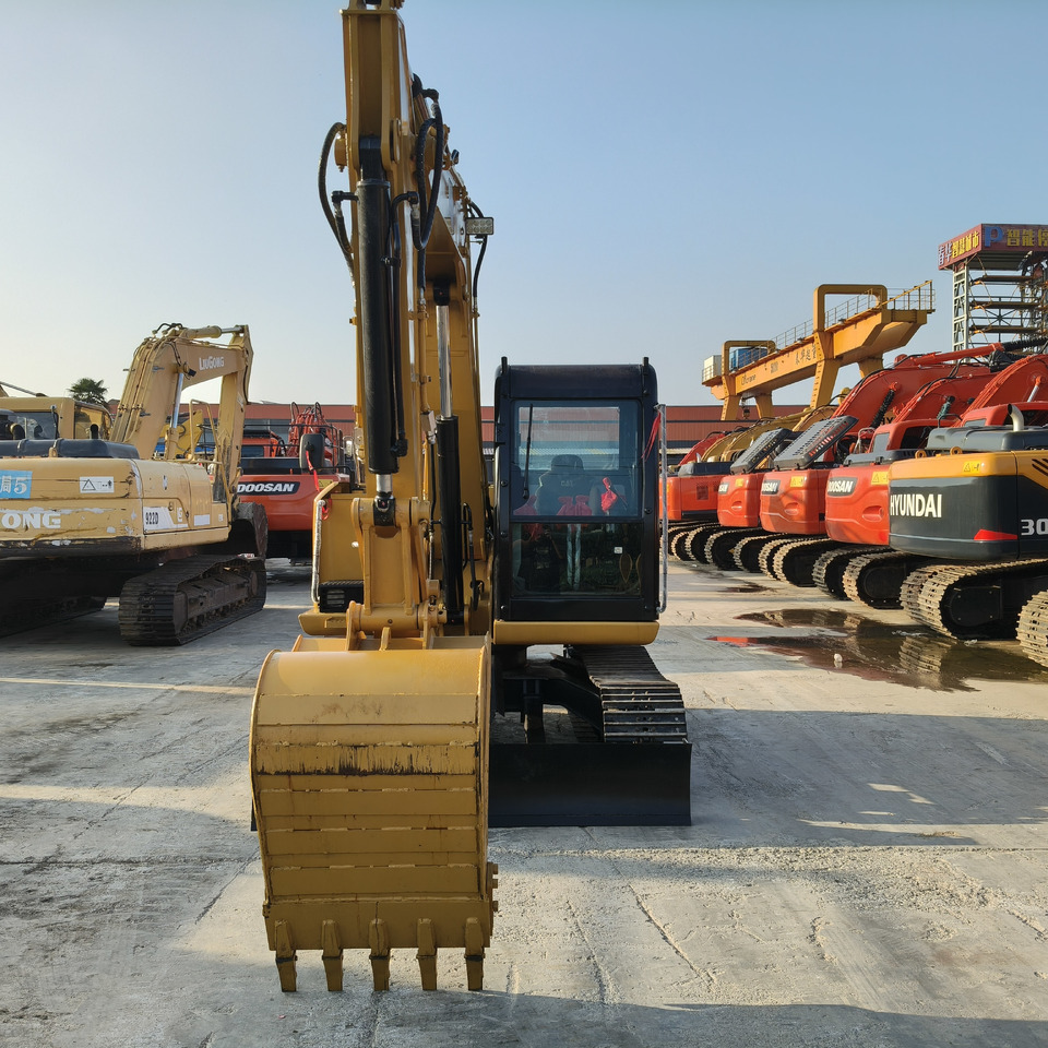 Mini bager CATERPILLAR 308E2: slika 8 Mini bager CATERPILLAR 308E2: slika 8