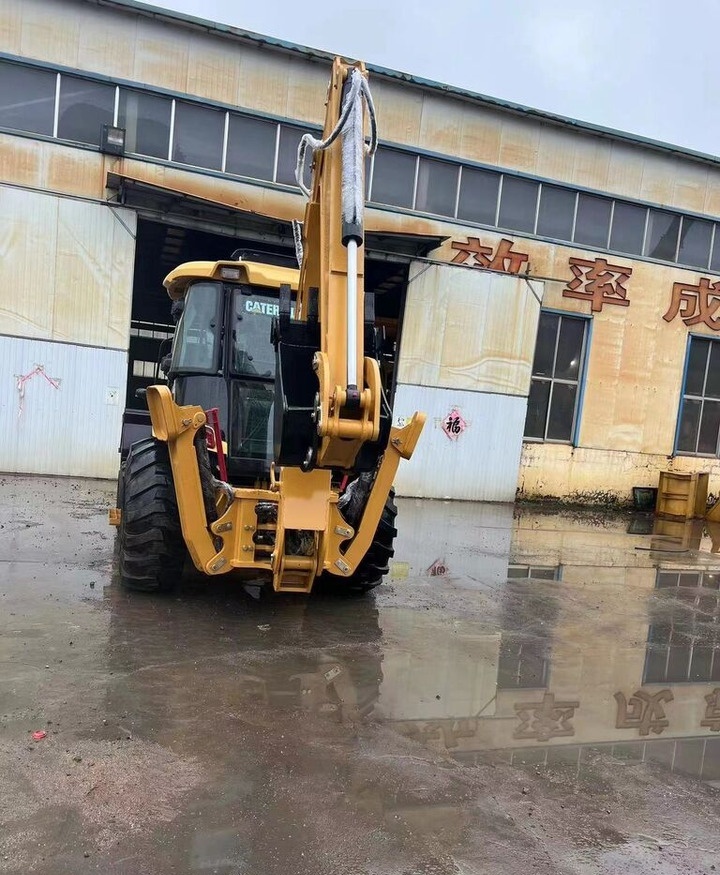 Caterpillar 420F - Bager utovarivač: slika 3 Caterpillar 420F - Bager utovarivač: slika 3