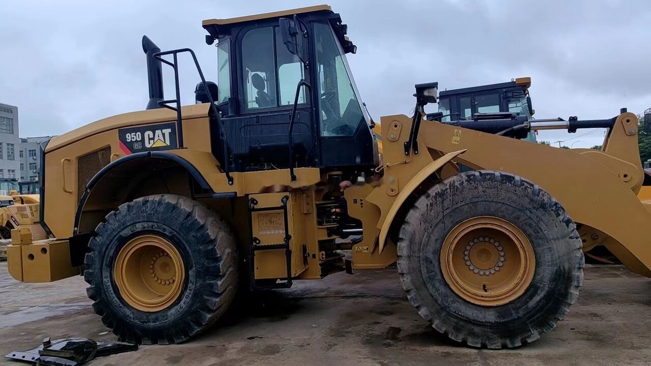 Caterpillar 950GC - Utovarivač točkaš: slika 1 Caterpillar 950GC - Utovarivač točkaš: slika 1