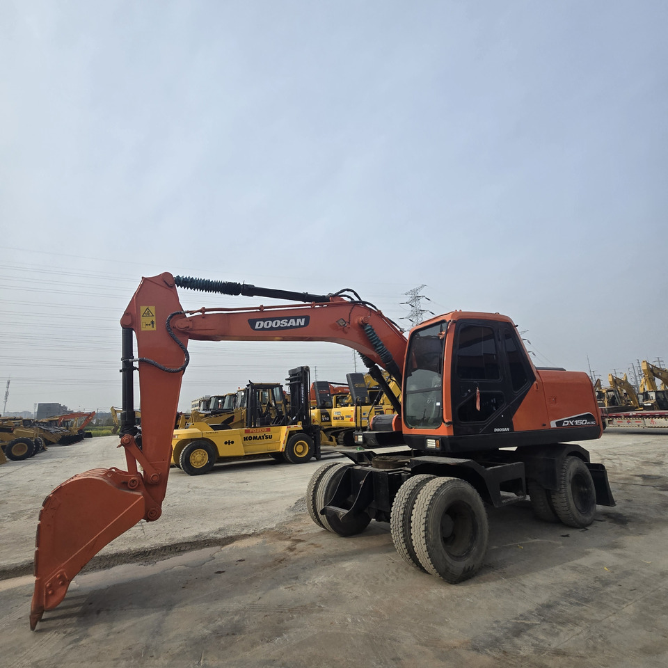 DOOSAN DX150W - Bager točkaš: slika 3 DOOSAN DX150W - Bager točkaš: slika 3