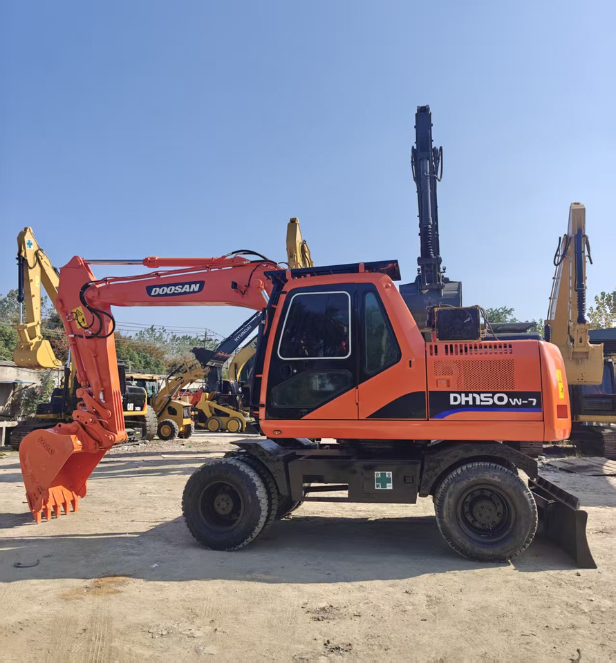Doosan DH150W - Bager točkaš: slika 2 Doosan DH150W - Bager točkaš: slika 2