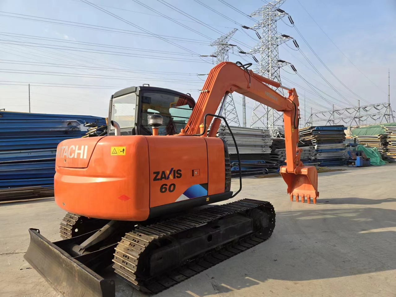 HITACHI ZX60 - Mini bager: slika 4 HITACHI ZX60 - Mini bager: slika 4