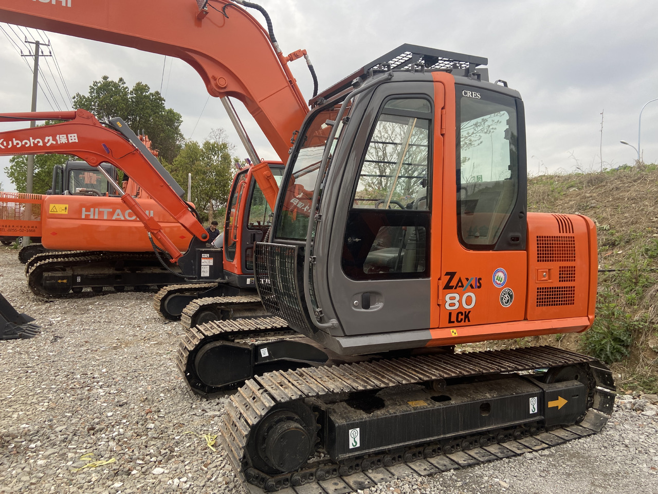 HITACHI ZX80 - Mini bager: slika 1 HITACHI ZX80 - Mini bager: slika 1