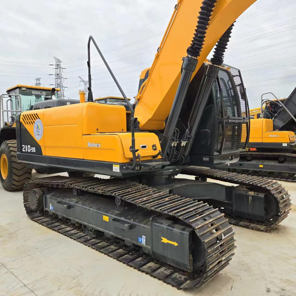 HYUNDAI R210-9S - Bager: slika 2 HYUNDAI R210-9S - Bager: slika 2