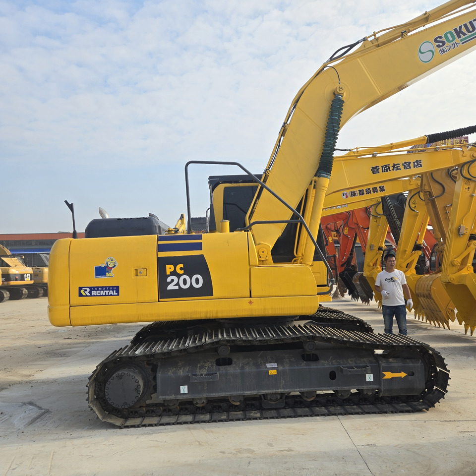 KOMATSU PC200-8 - Bager: slika 5 KOMATSU PC200-8 - Bager: slika 5