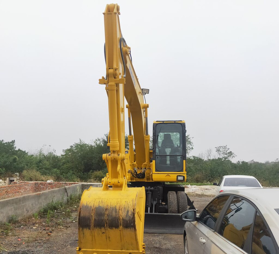 Komatsu PW160 - Bager točkaš: slika 2 Komatsu PW160 - Bager točkaš: slika 2