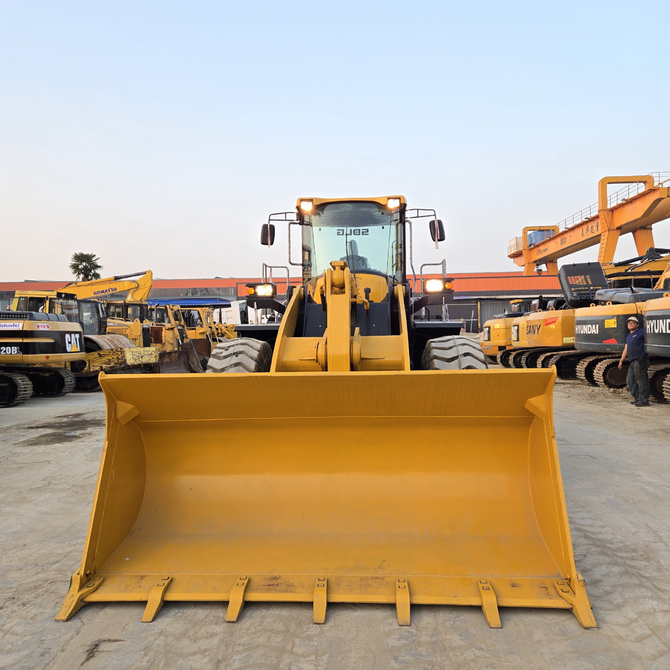 SDLG L956F - Utovarivač točkaš: slika 5 SDLG L956F - Utovarivač točkaš: slika 5