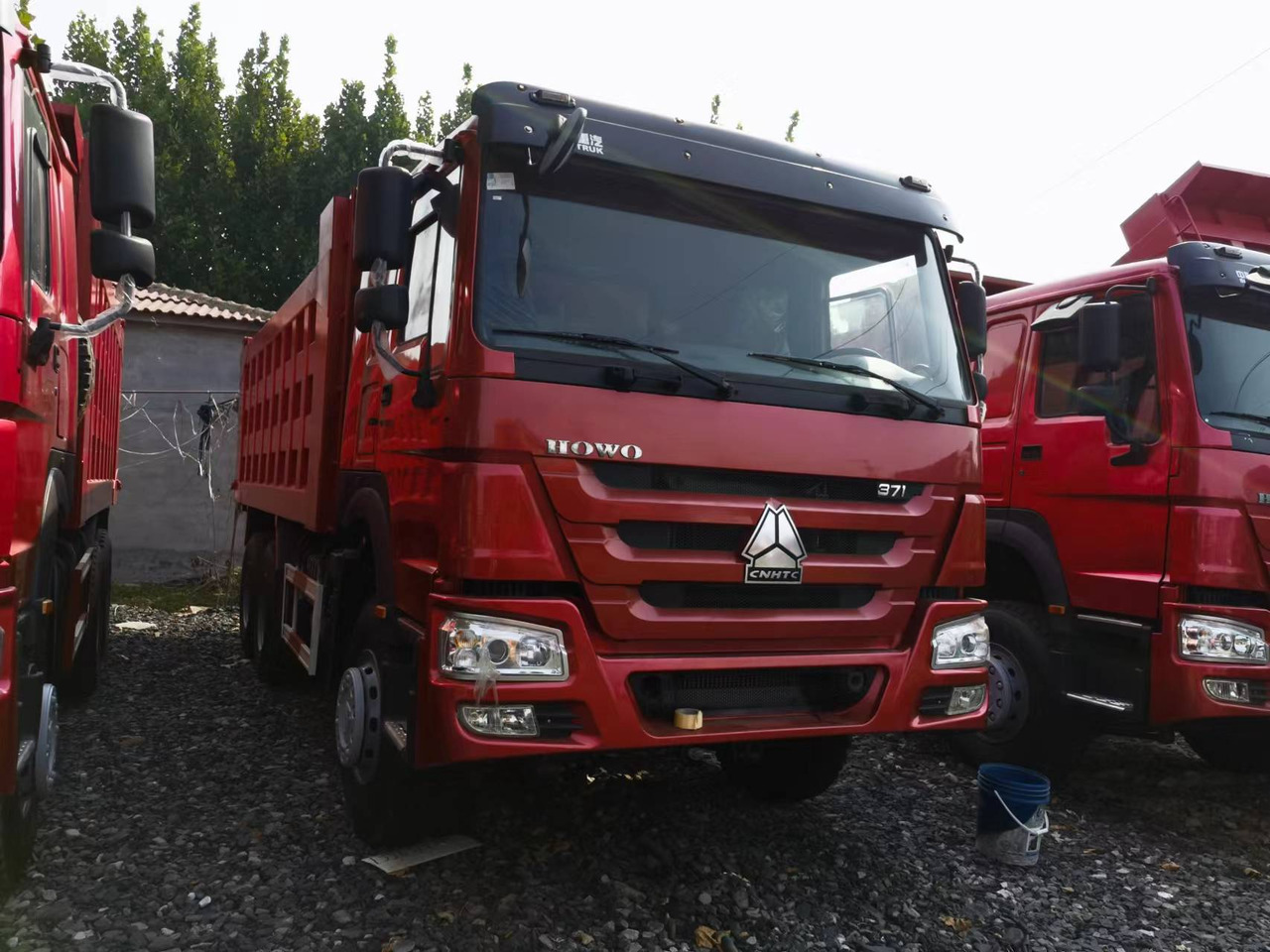 Sinotruk HOWO 371 6*4 Dump truck - Istovarivač: slika 3 Sinotruk HOWO 371 6*4 Dump truck - Istovarivač: slika 3