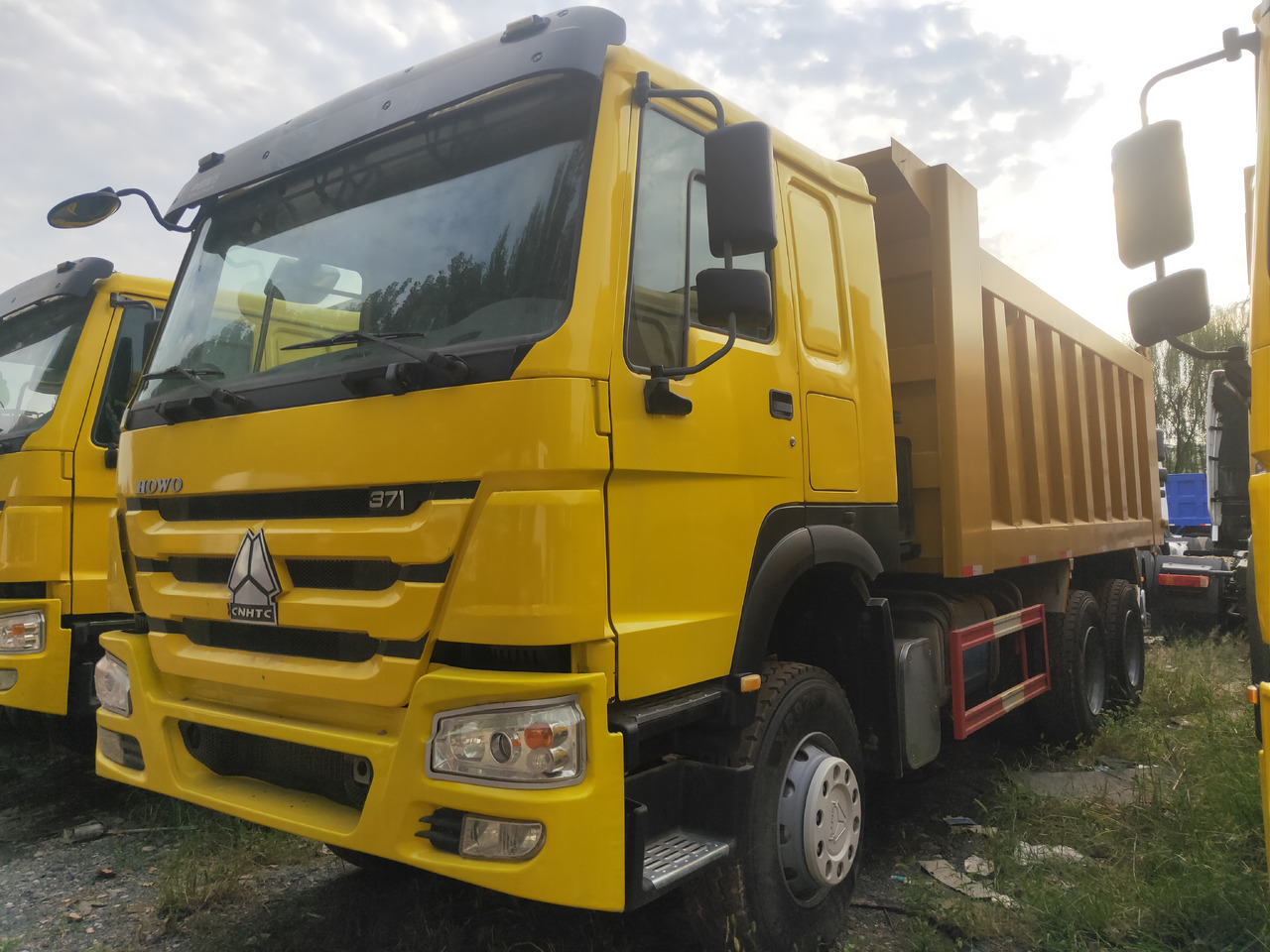 Sinotruk HOWO 371 6*4 Dump truck - Istovarivač: slika 3 Sinotruk HOWO 371 6*4 Dump truck - Istovarivač: slika 3