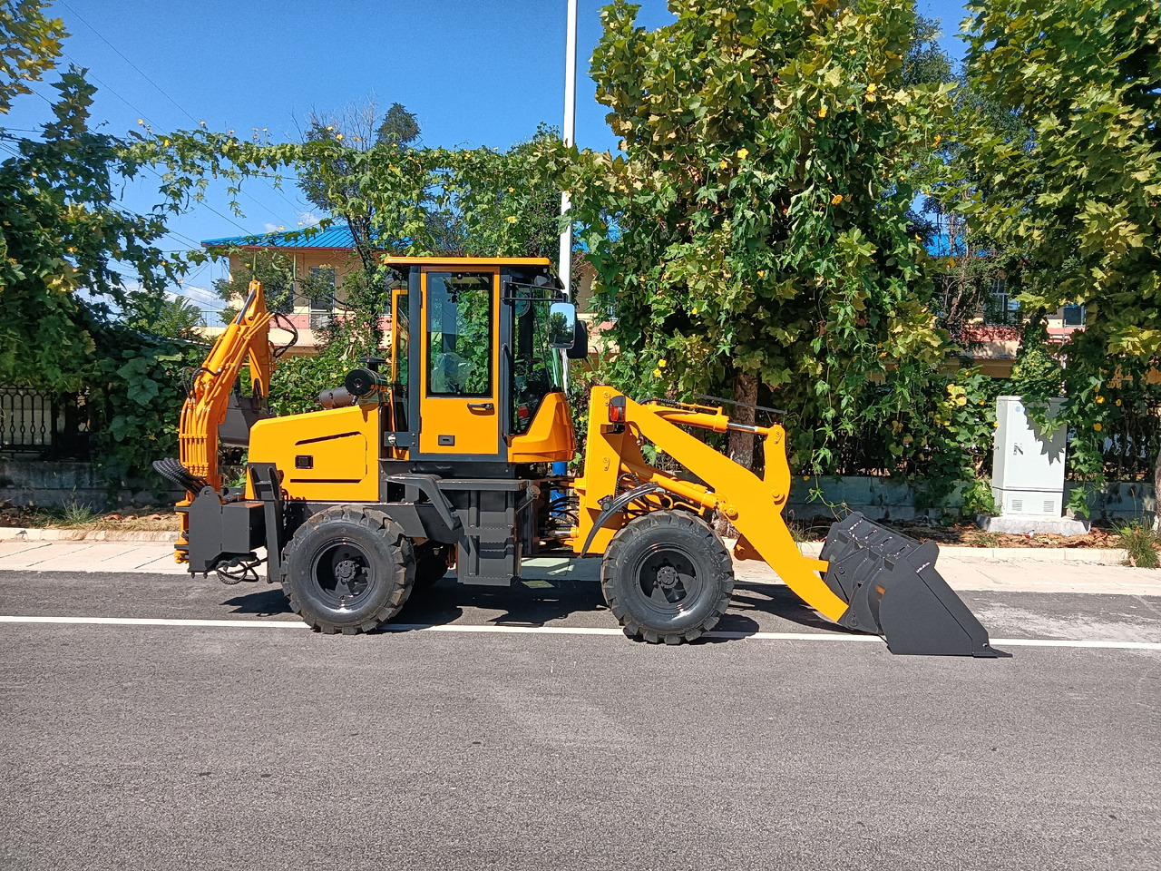 VDTE VZT10-20 New - Bager utovarivač: slika 3 VDTE VZT10-20 New - Bager utovarivač: slika 3